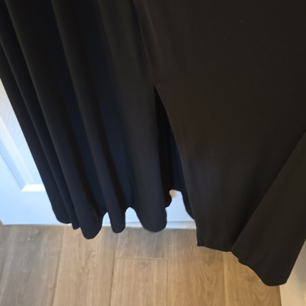 R&M Richards Black Maxi Dress with Sequin Detail And Built In Bra Size 6 (#9) - Picture 4 of 8